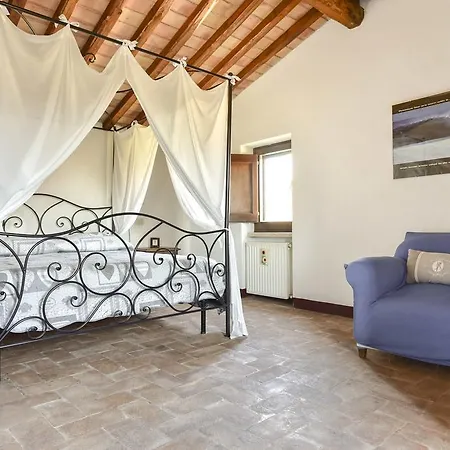 וילה Charming Farmhouse In