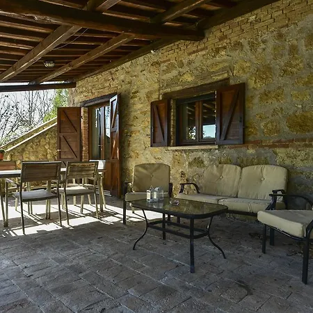 Charming Farmhouse In אורטה